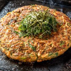 【くいだおれ店考案】とろとろ食感の山芋 ミックスお好み焼き