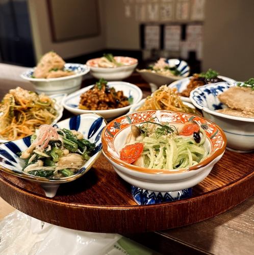 【宴会コース】会社宴会・接待に最適なコースを豊富にご用意しております。是非、お早めにご予約ください！