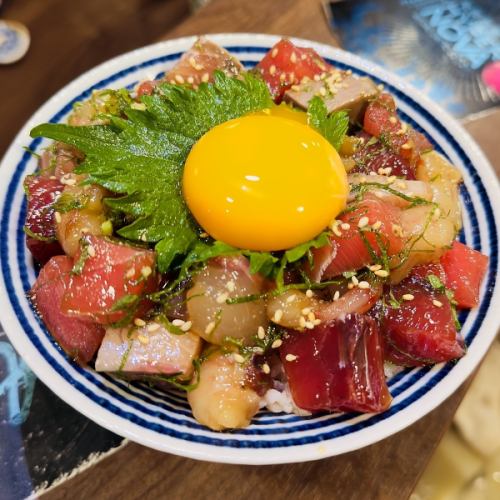 海鮮漬け丼