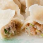 餃子の皮も手作り水餃子 8個