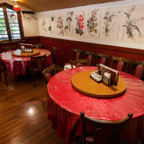 ぜひ予約！人気の円卓席☆