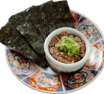 海苔で巻いて食べるなめろう