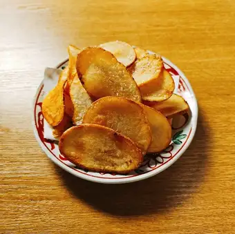 厚切りポテトチップス