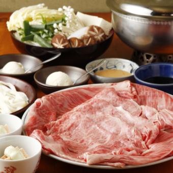 可以选择肉的种类【涮锅◆松套餐】共5道菜，5,775日元～8,030日元