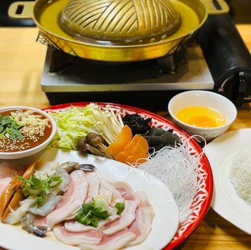 ムーガタ(タイ風焼肉&しゃぶしゃぶ)/タイスキ　各
