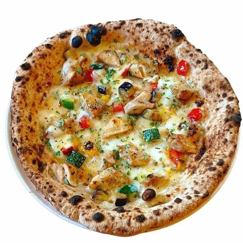 Charcoal grilled chicken and colorful vegetables