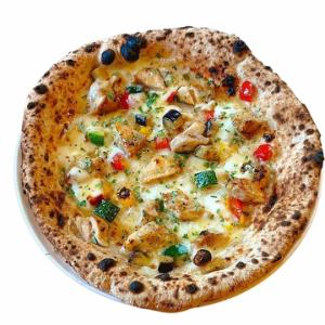 Charcoal grilled chicken and colorful vegetables