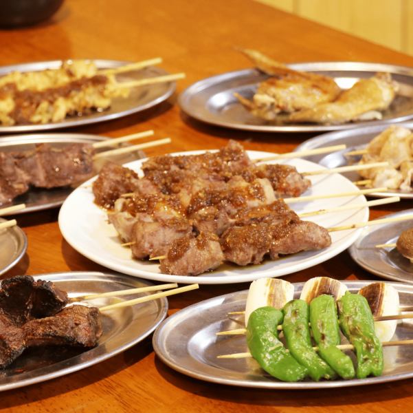 上田市名物！コク旨ダレの焼き鳥とやきとんをご賞味あれ★