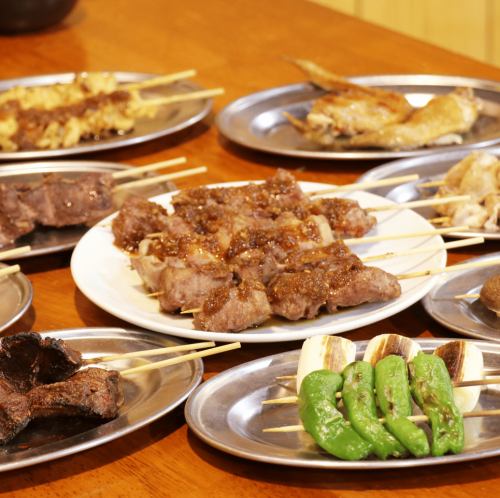 上田市名物！コク旨ダレの焼き鳥とやきとんをご賞味あれ★