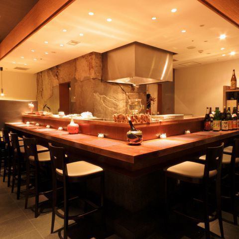 店内は和風モダンなデザインが光り、ぬくもりある照明が優しい時間を演出◎銀座駅からほど近くアクセス抜群で、ショッピング帰りも立ち寄りやすい立地♪スタッフの丁寧なサービスで、どなたにも安心してお楽しみいただけます！忙しい日常を忘れ、リラックスしながら食事を味わえる上質な空間が広がっています☆