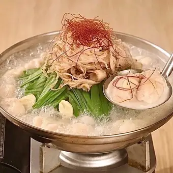含2小時暢飲！來嚐嚐我們著名的和牛內臟火鍋等等！ ！ Motsu Tora套餐