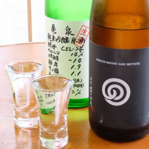 甘口から辛口まで幅広く日本酒を揃えてます。