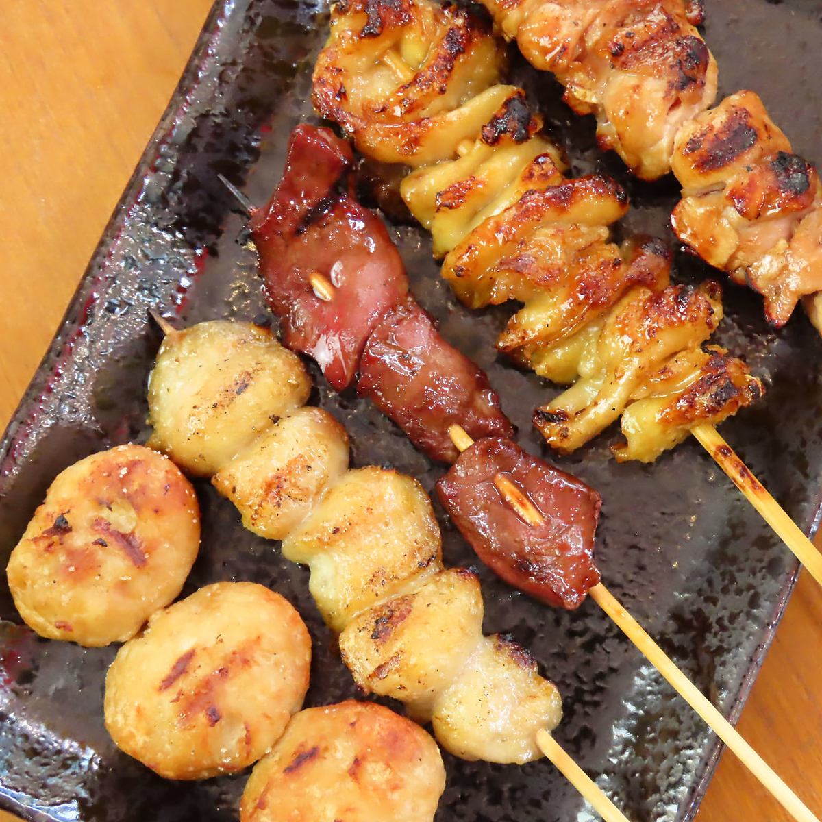 心地よい雰囲気の中、焼き鳥を楽しみましょう1