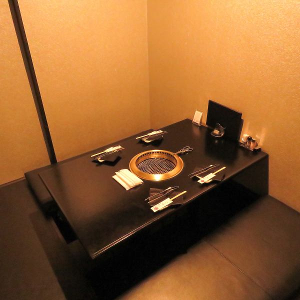 In addition to dates and anniversaries, the completely private room is also suitable for entertaining and celebrating seats ◎ You can spend a relaxing and wonderful time in a private space ♪ There is also a VIP room with a TV monitor (charge 2,000 yen)!