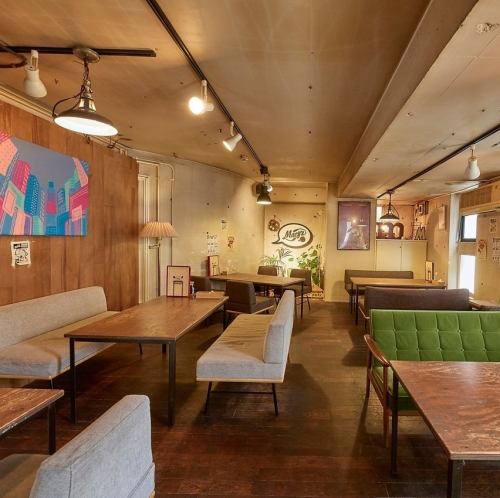 ソファー席貸切もご用意♪