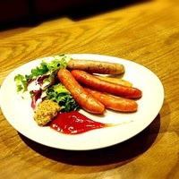 ソーセージ盛り合わせ