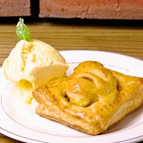 アップルパイ＆バニラアイス