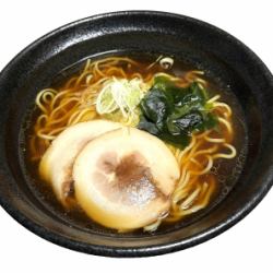 特制酱油拉面