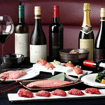 黒毛和牛2種・和牛筋煮込み・肉寿司を堪能！寅コース全9品(料理のみ)7800円(税込)