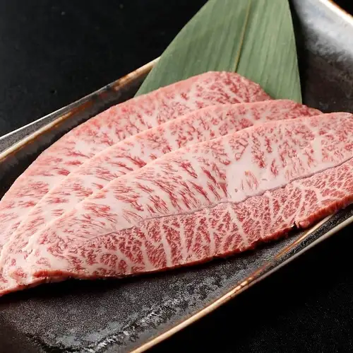 黒毛和牛を活かす丁寧な調理と厳選素材へのこだわり