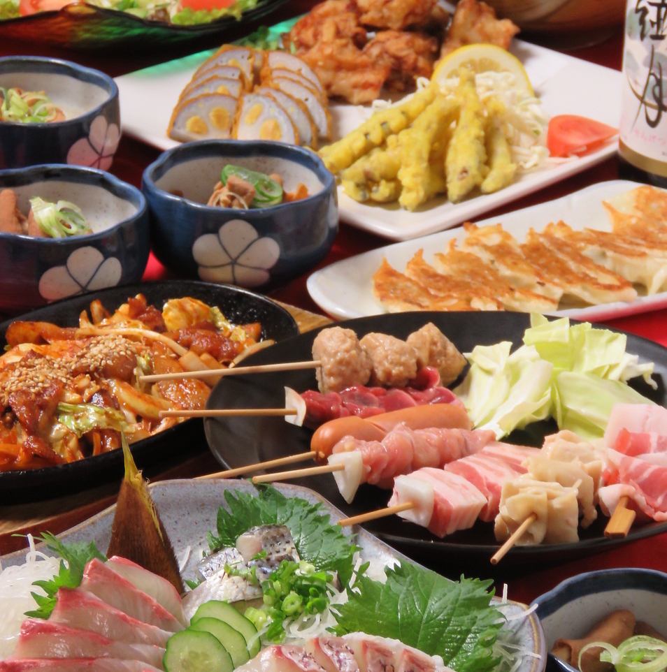 【庆德学校隔壁】位于肥后银行对面的居酒屋,设有带下沉式被炉桌的包间。