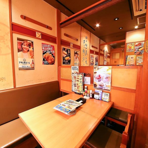 【テーブル席を多数ご用意☆】店内は全面禁煙で女子会・居酒屋デート・ご家族でのご利用にも◎和の趣溢れる空間でゆったりお食事を♪
