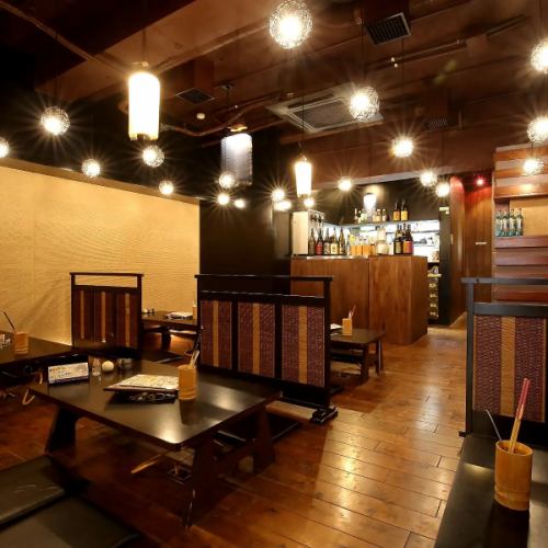 The interior of the restaurant has a relaxing wooden atmosphere and is very comfortable!