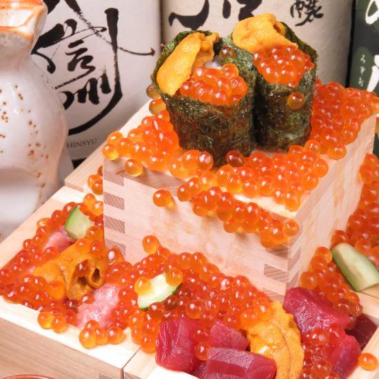 Perfect for celebrations ◎ The gorgeous [Seafood Castle with Spilled Ikura] is now available!