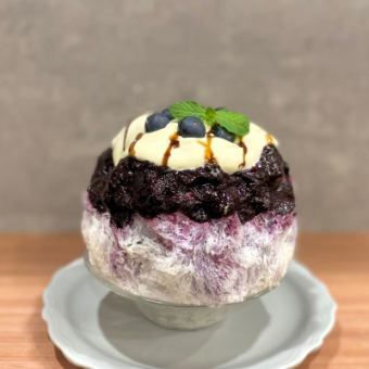 Blueberry Rare Cheesecake with Balsamic Vinegar