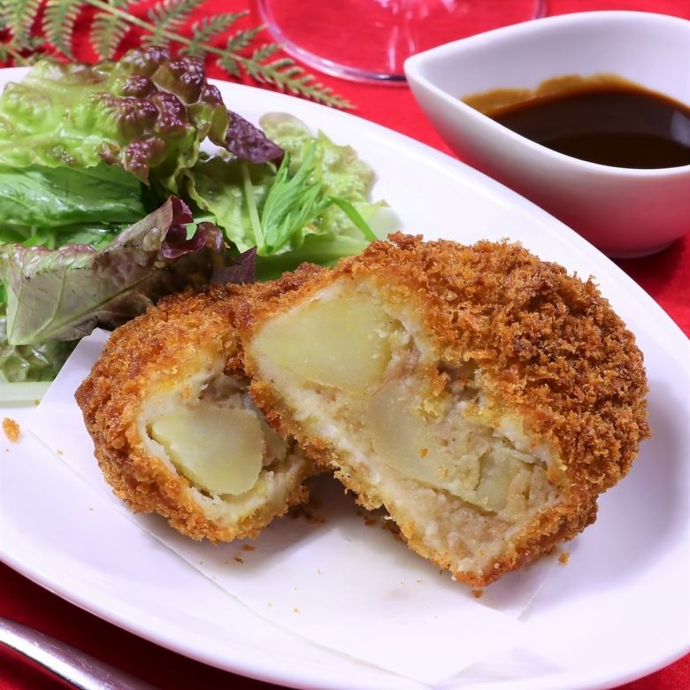 potato and beef croquette