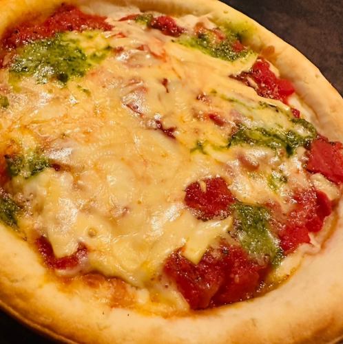 ピッツァ　マルゲリータ