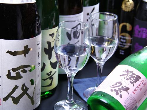ダイニングバールで飲む自然派ワイン＆日本酒