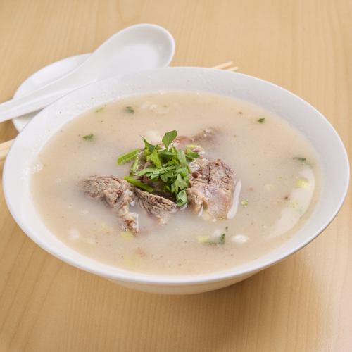 伝統の味　牛肉スープ