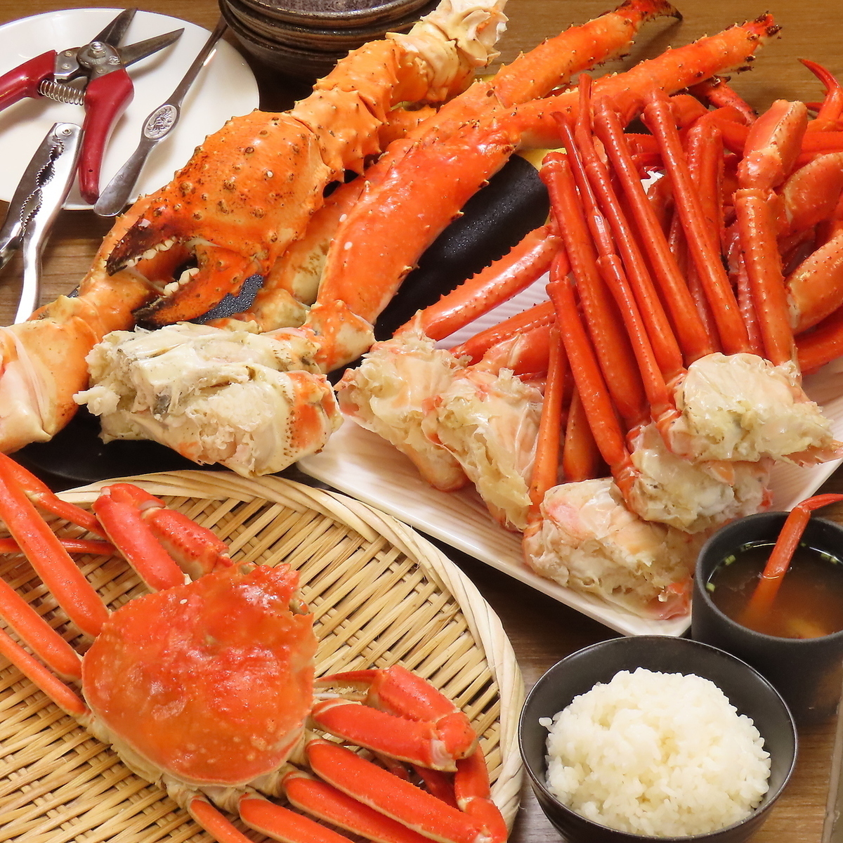本ズワイ蟹食べ放題＋アルコール飲み放題8,700円！
