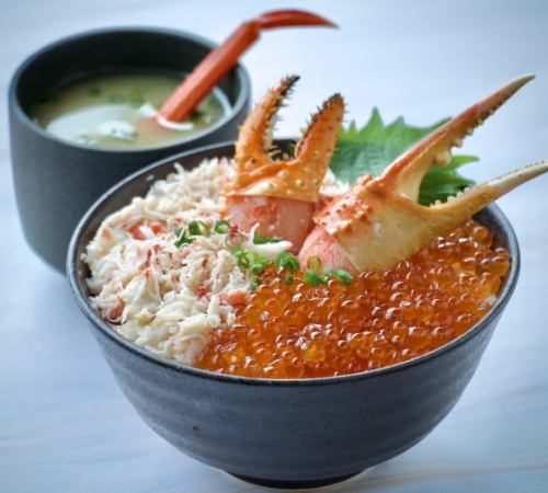 蟹いくら丼