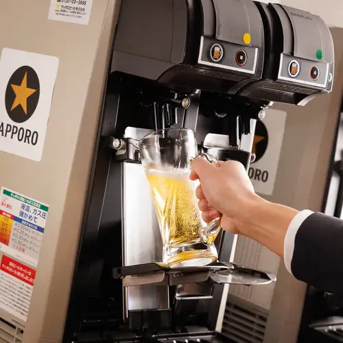 ビュッフェコースには全70種以上の飲み放題付♪