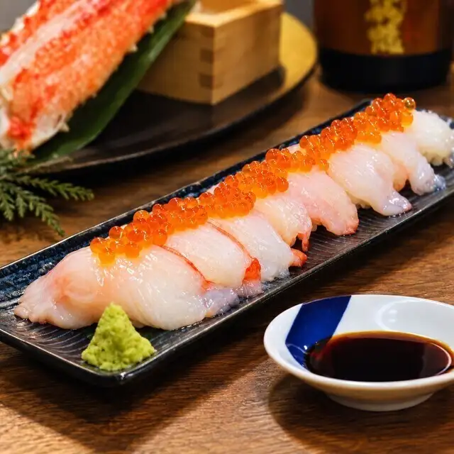 生タラバ蟹寿司(8個)