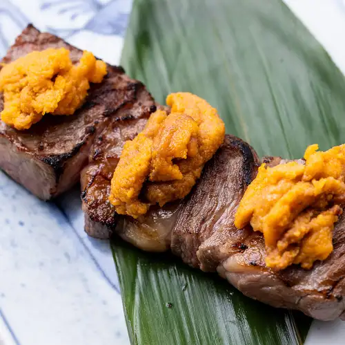 国产牛里脊肉串配海胆(1串)