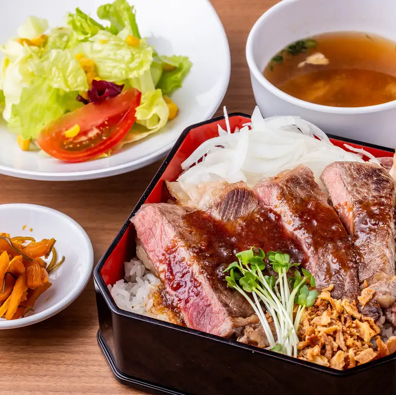 國產牛裡肌飯