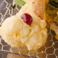 夏ハモの梅肉天ぷら