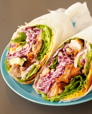 トリプルチーズフライドチキンブリトー