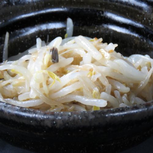 Bean sprouts namul