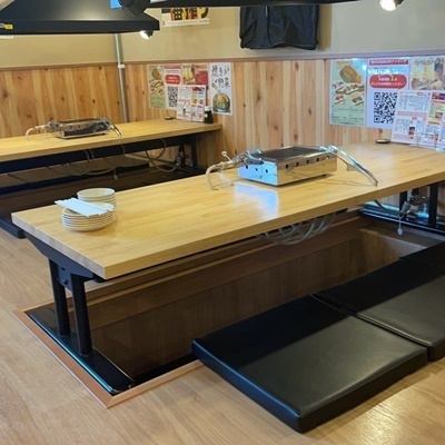 Private rooms and tatami seats are also available.Enjoy your time with your family and co-workers.