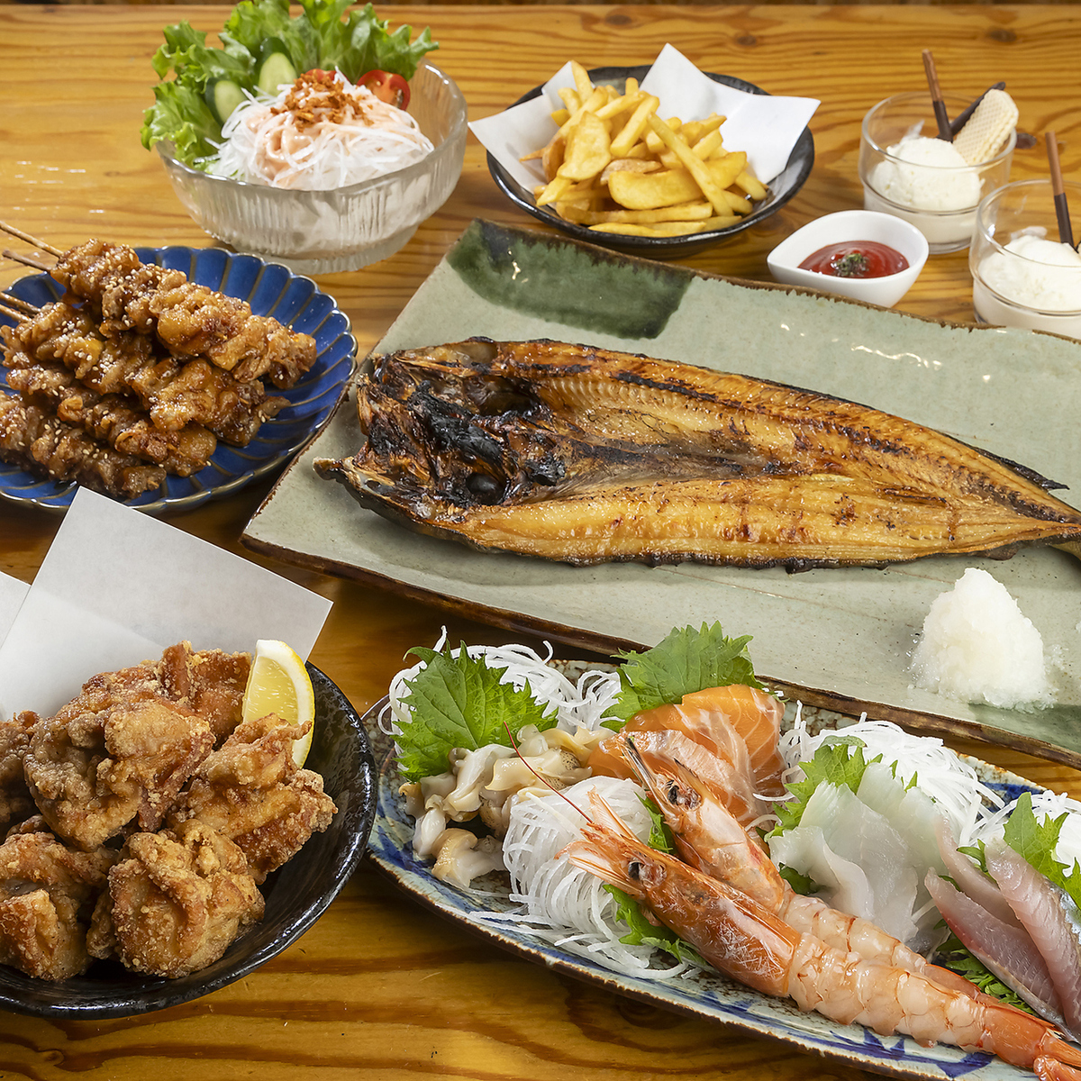 釧路駅から徒歩五分にある本格炉端焼きのお店です。カジュアルに入りやすいお店です