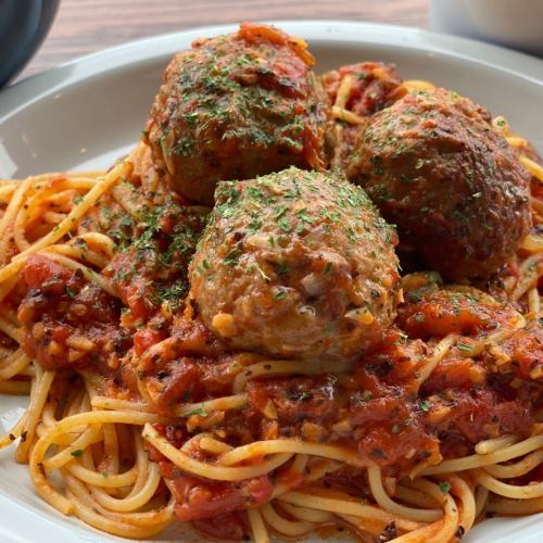 SPAGHETTI WITH MEATBALLS(スパゲッティーwithミートボール)