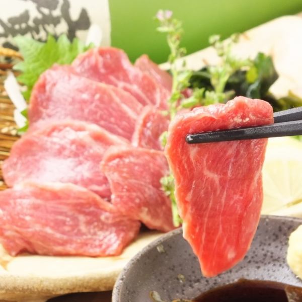 [Machida specialty] Special horse sashimi!