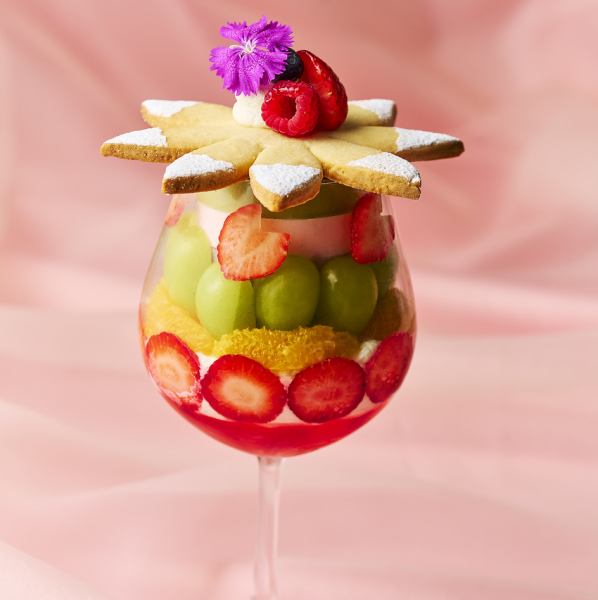 五重奏幸福水果芭菲