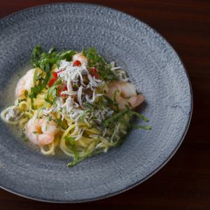 海老としらすの和風パスタ