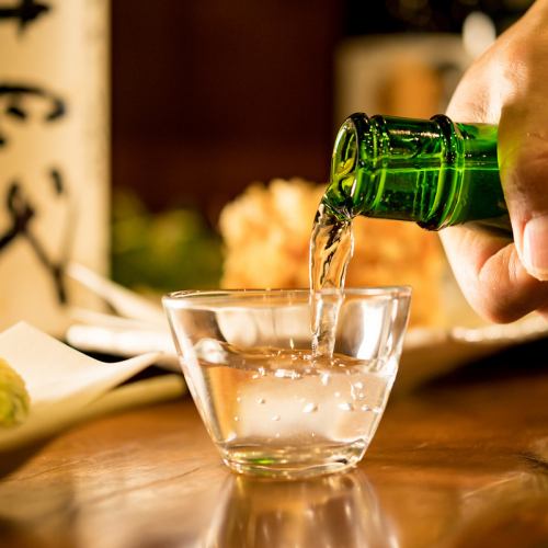 店主が厳選して仕入れるに日本酒メニュー