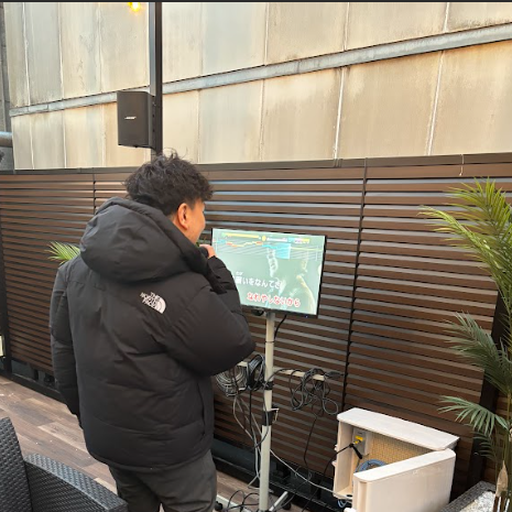 屋上でカラオケ！！